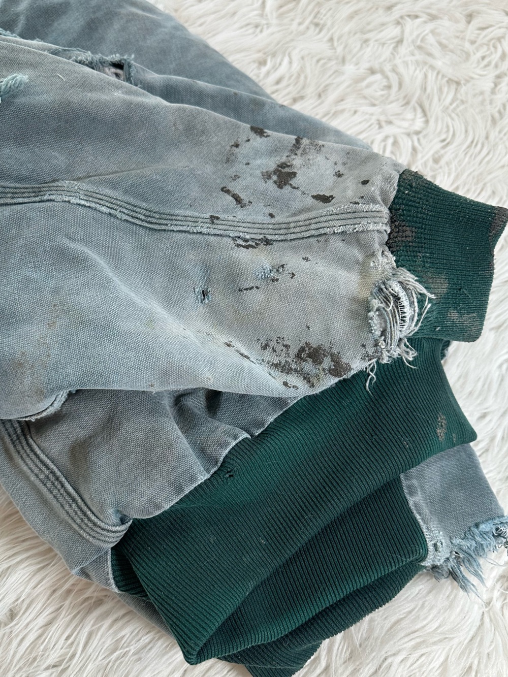 Carhartt • Men’s Vintage Heavily Distressed Sante Fe Work Jacket - Picture 3 of 17